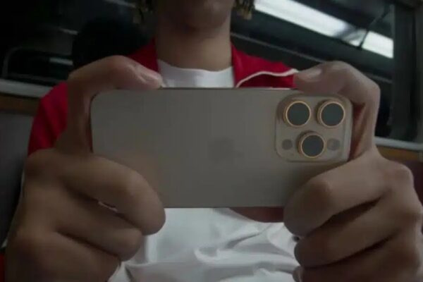 Apple в новом iPhone удалит кнопки, которые «никто не нажимает»