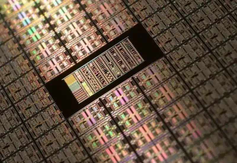 ARM говорит о производстве собственных процессоров, но их квартальный отчет все еще снижает акции
