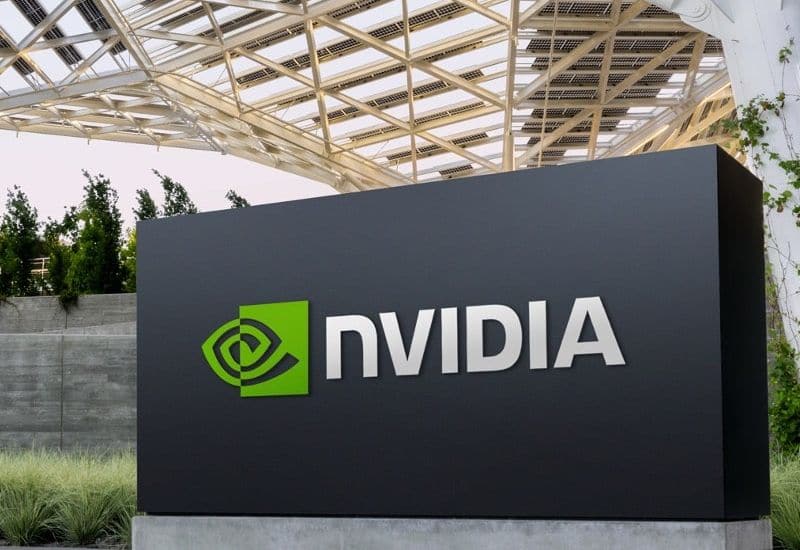 Китай решил частично положить конец запасам чипсов «не третьего класса» NVIDIA H20
