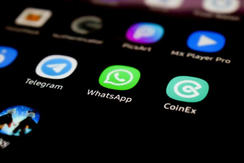 В WhatsApp аналог голосовой почты появился на пропущенных звонках