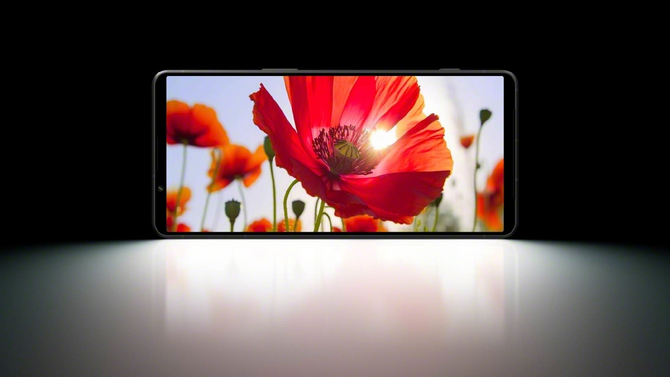 Sony Xperia 1 VII снова в продаже, и производитель объясняет причины снятия смартфонов из магазинов