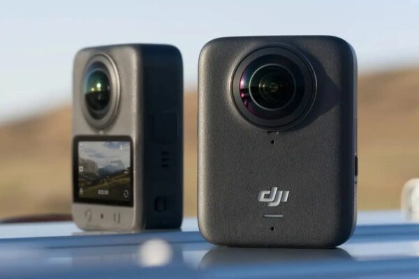 DJI представила 360-градусную камеру 8K Camera Osmo 360