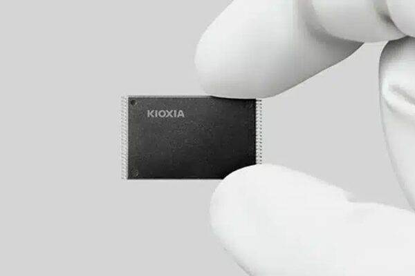 Kioxia разгорела флэш -память до 64 ГБ/с в прототипе SSD будущего