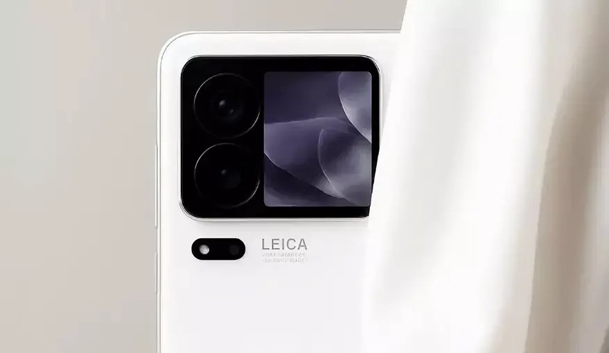 Xiaomi 16 Pro Max будет иметь задний экран для управления камерой