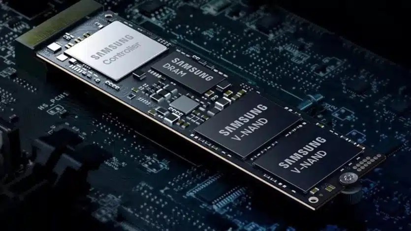 Цены на память вырастут на 30%, и это AI: Samsung повысил цену DRAM и NAND, следуя Micron и Sandisk