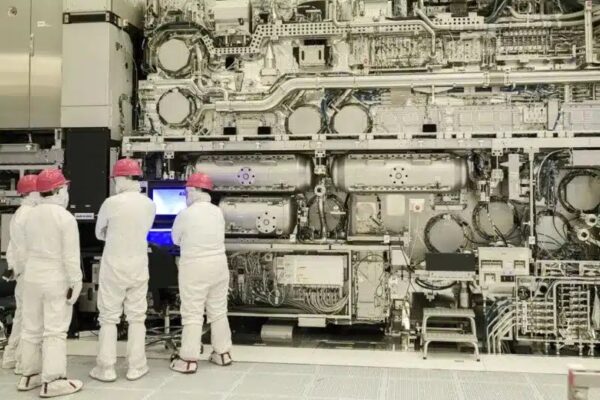 Intel включил своих клиентов в разработку технологического процесса 14A, чтобы избежать ошибок, связанных с 18A