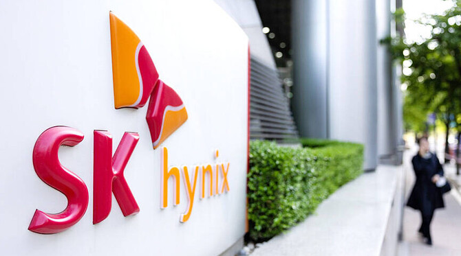 SK Hynix впереди Samsung и Micron и является первым в мире, который создает революционную память HBM4. Эффективность увеличится на 69%
