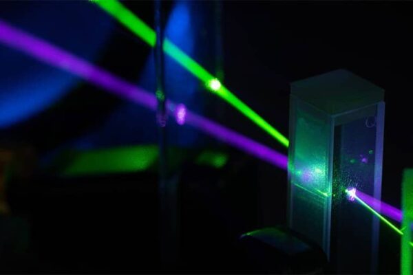 Полный контрольный маршрутизатор: физики проложили путь к реальному квантовому Интернету