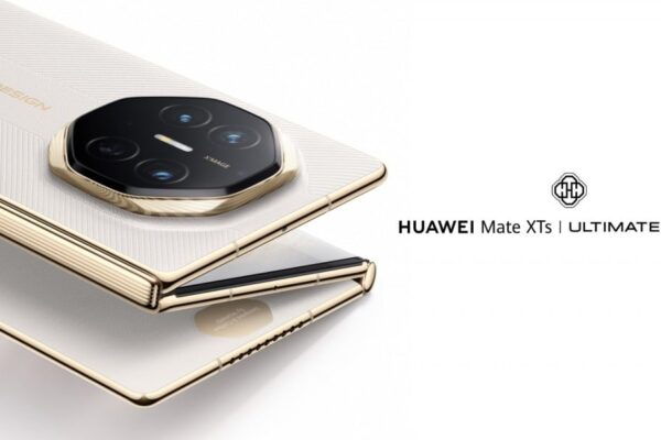 Huawei представила второй в мире тройной смартфон XTS за 2500 долларов США за 2500 долларов