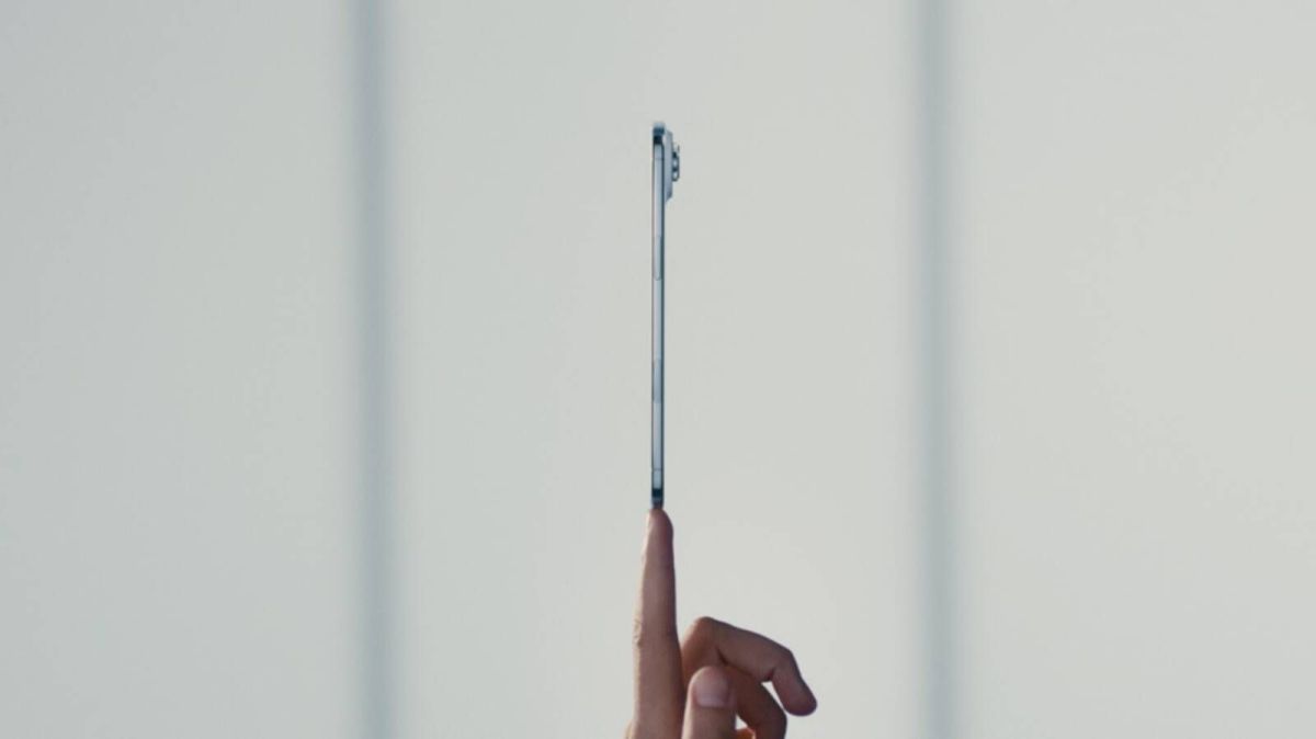 Apple представила iPhone Air: маленький iPhone всех времен здесь