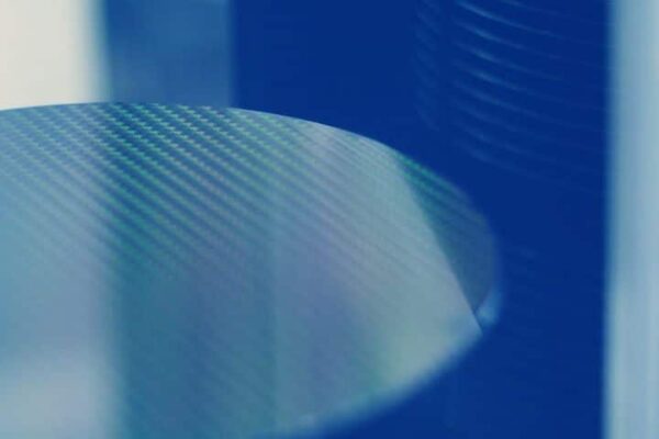 Китай ограничил экспорт своих чипов и полупроводникового оборудования во имя «национальной безопасности».