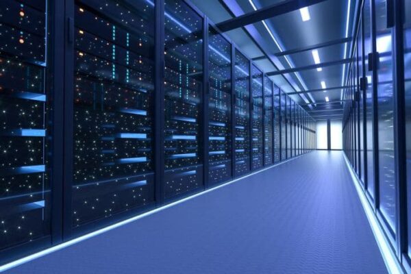 Micron прекратит поставки серверной памяти в Китай из-за собственных санкций Пекина