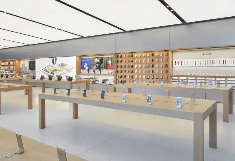 Смартфоны II вернули рынок к росту: +2,6% в третьем квартале