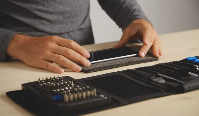 Apple запустила продажу комплектующих для всей серии iPhone 17