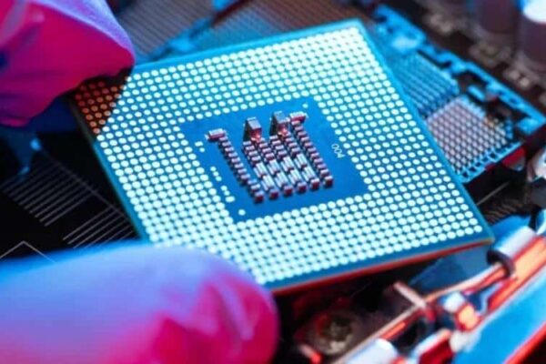 Прорыв в науке: создан первый в мире программируемый волновод