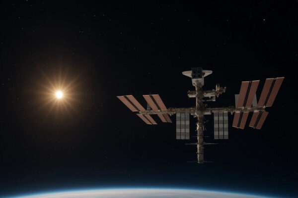 МКС в реальном времени – это четверть века Международной космической станции в одном месте. Архив создан к 25-летию