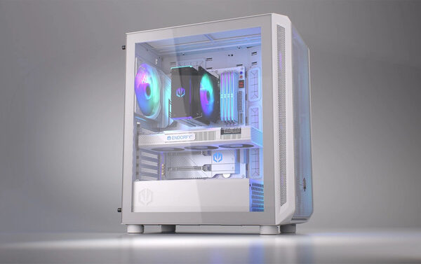 Endorphy Arx 500 White ARGB — корпус с вентиляторами Stratus 140 белого цвета. Просторная версия со стеклянной панелью.