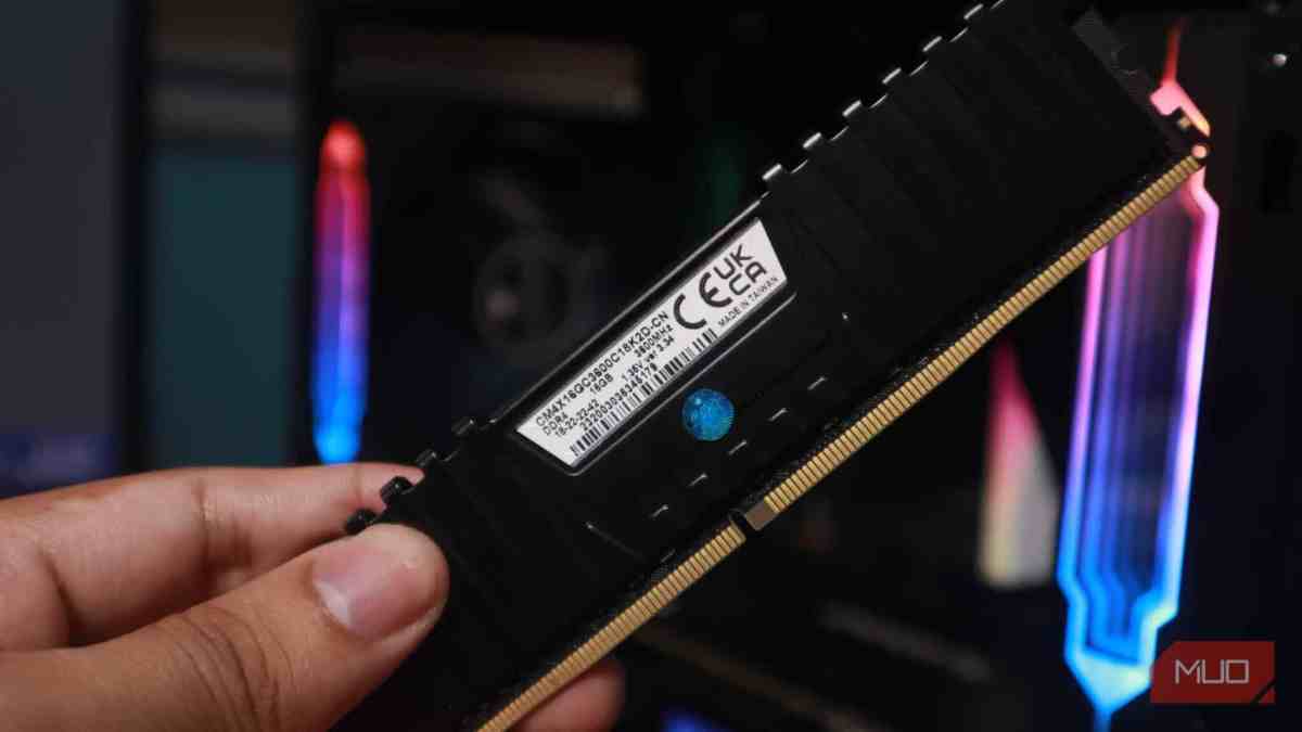 Я изменил эти настройки на ОЗУ, чтобы выжать больше скорости, чем у моего процессора, без обновления.