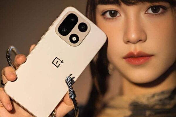 Snapdragon Elite и 7300 мАч: сначала посмотрите на спецификации OnePlus 15