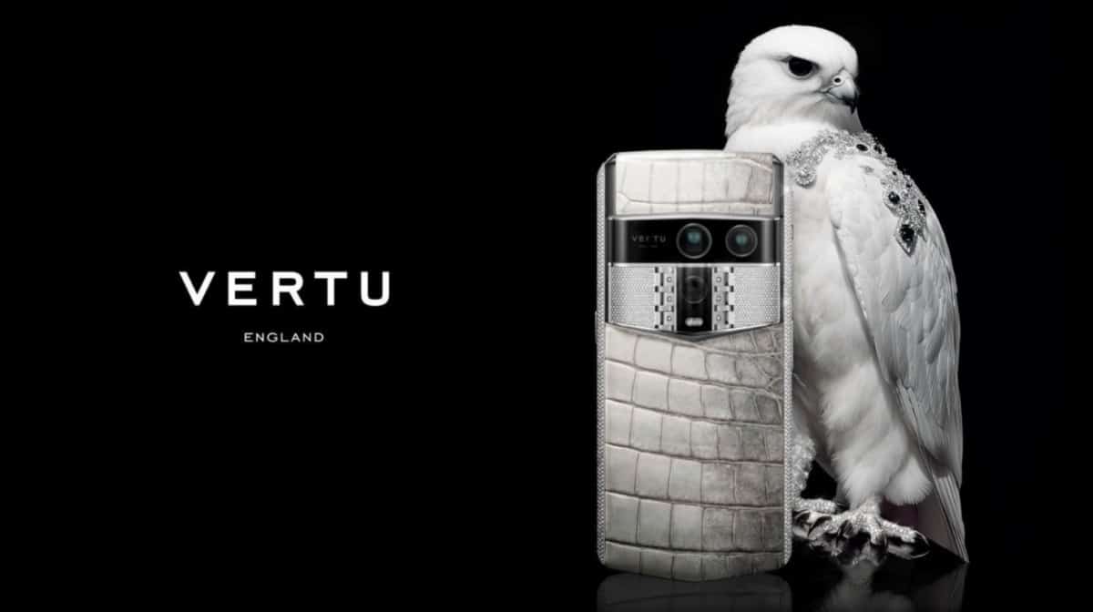 Легендарная компания Vertu представила смартфон Agent Q, который будет доступен только в одном магазине по всему миру.