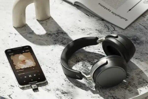 Sennheiser представил наушники HDB 630 — «свой первый беспроводной продукт для аудиофилов»