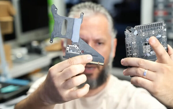 Флагманская видеокарта GeForce RTX 5090 FE спасена от выбрасывания. NVIDIA удивляет решением, несмотря на вину пользователя