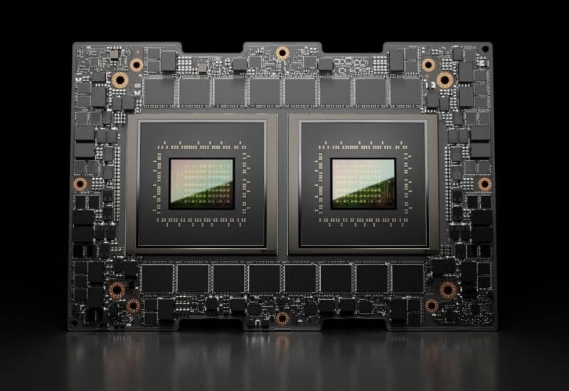 В ближайшие месяцы цены на DRAM вырастут еще на 50%, что вынудит Nvidia оснастить свои ускорители искусственного интеллекта памятью для смартфонов.