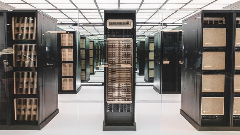 Nvidia распродала все свои ускорители искусственного интеллекта, но на подходе еще больше Blackwell