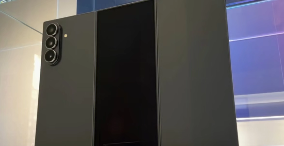 Samsung назначила дату презентации смартфона Galaxy Z TriFold