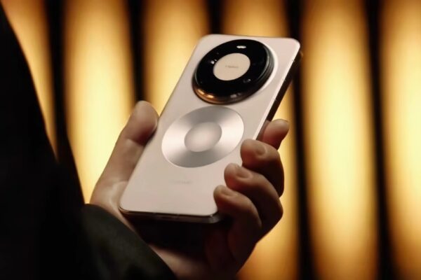 Huawei представит смартфоны Mate 80 и складной Mate X7 25 ноября.