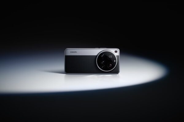 Xiaomi Mi 17 Ultra получит однодюймовый сенсор и постоянный оптический зум