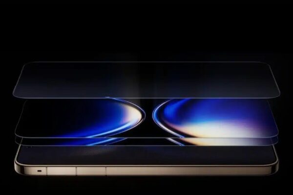 Представленный Huawei Mate 80 Pro Max имеет яркость дисплея 8000 нит, но есть один оттенок.