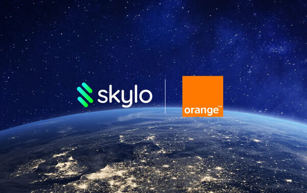 Orange — первый оператор в Европе, внедривший спутниковые SMS-сообщения по технологии Direct-to-Device.