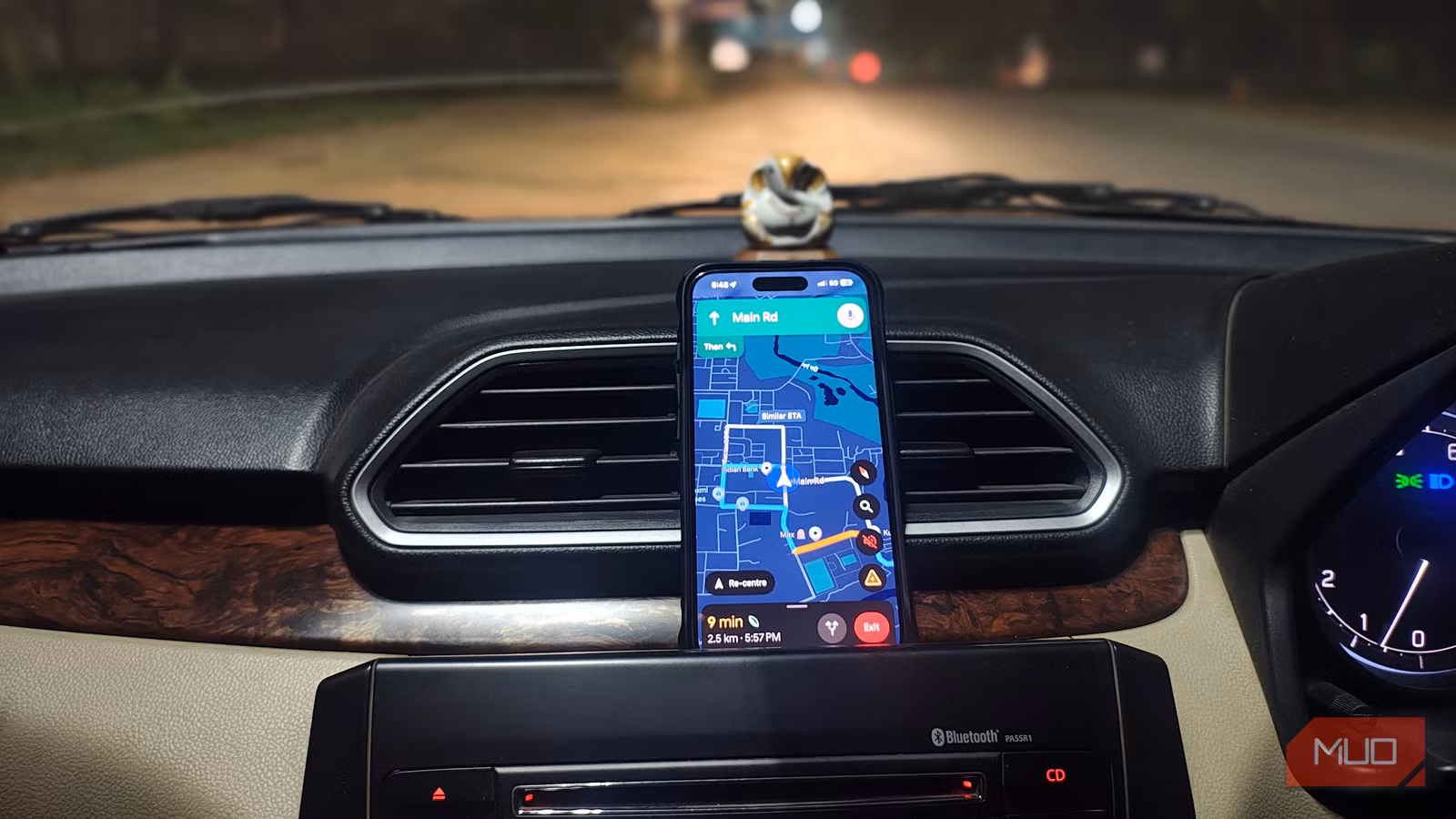 Я не могу представить вождение автомобиля без этих 4 жестов на Google Картах.