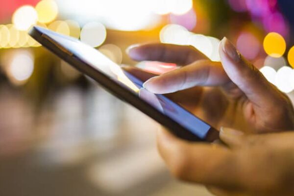 Официально: По возвращении из-за границы россиянам заблокируют мобильный интернет на 24 часа