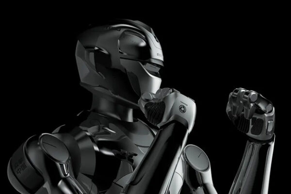 Китайский гуманоид EngineAI T800 с боевыми возможностями. Премьера конкурса Атласа и Оптимуса