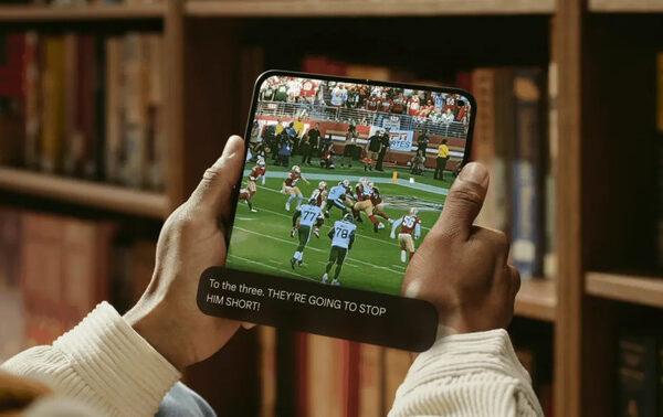 Выразительные субтитры теперь доступны на YouTube. Искусственный интеллект распознает тон, крики и вздохи в видеороликах