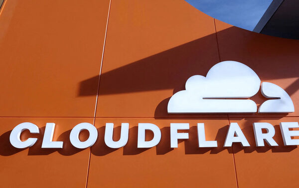 Cloudflare столкнулся с еще одним сбоем, который на этот раз вызвал лишь кратковременный паралич интернета. Ситуация постепенно нормализуется