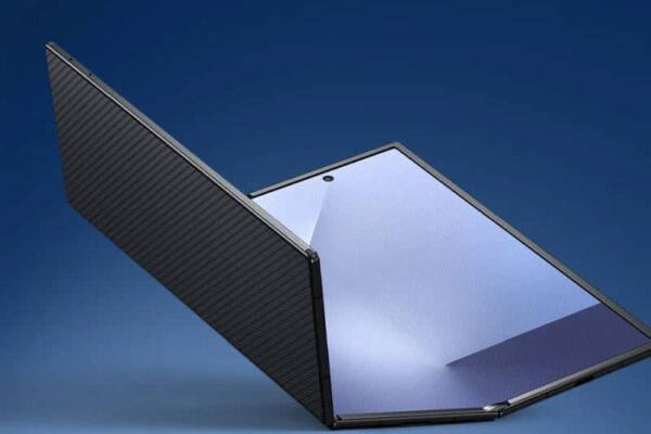 Samsung готовит Wide Fold — складной смартфон с соотношением сторон 4:3, как у Apple