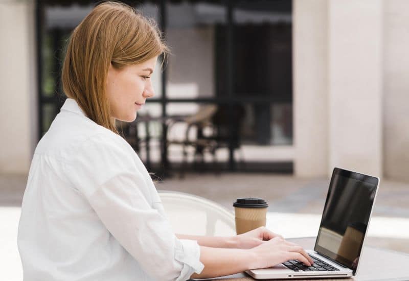 Dell на этой неделе повысит цены на компьютеры для корпоративных пользователей на 10-30%