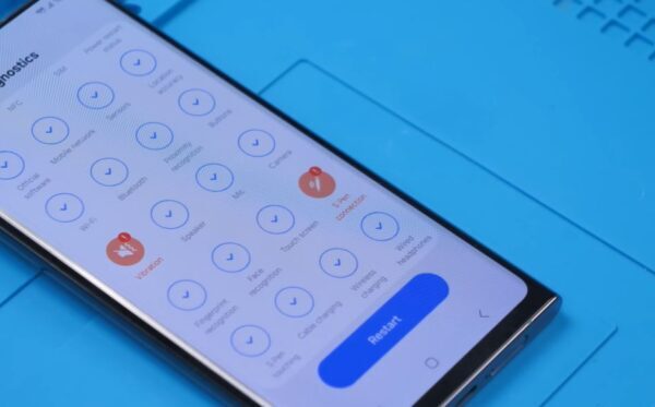 Энтузиаст собрал дешевый Samsung Galaxy S22 Ultra из китайских запчастей