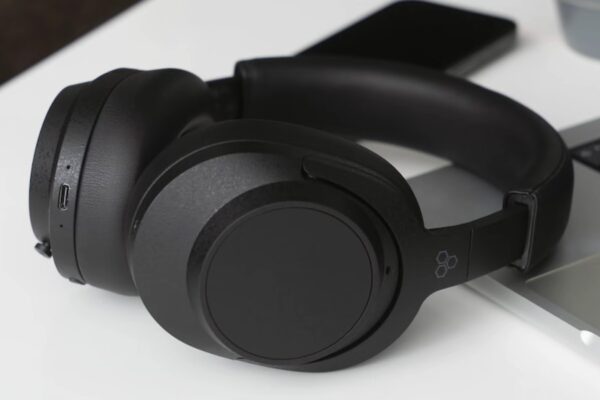 Final расширяет серию UX: бюджетный UX1000 с ANC и продвинутый UX5000 с 3D-звуком