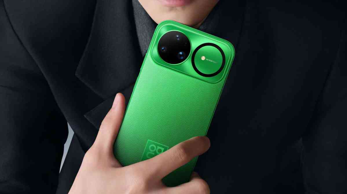 Huawei раскрыла окончательный дизайн Nova 15 Ultra — камеру с двумя кольцами