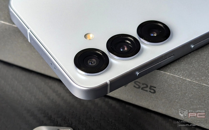 Смартфоны Galaxy S26 могут получить самую быструю зарядку в истории этой серии. Об этом может свидетельствовать новый аксессуар.