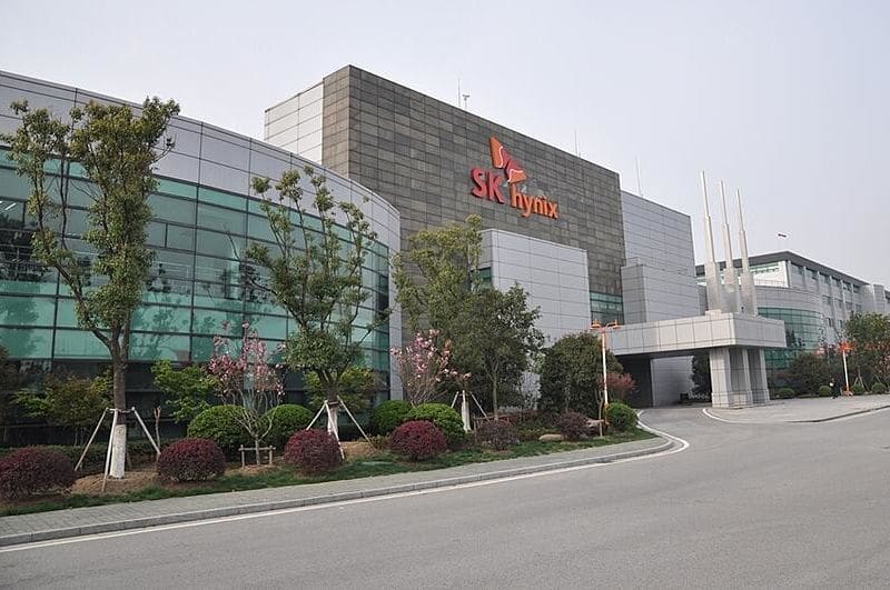 США разрешили Samsung и SK Hynix поставлять оборудование для своих заводов по производству микросхем в Китае еще на год