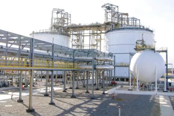 Первая в мире аккумуляторная батарея возобновляемой энергии на основе сжиженного воздуха заработала в Китае