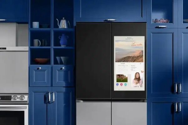 Больную шизофренией женщину госпитализировали из-за рекламы умного холодильника