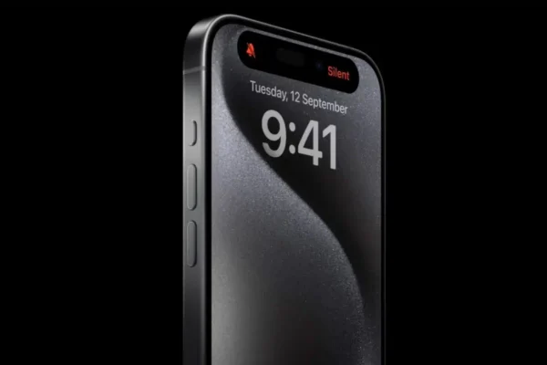 Samsung готовит новые OLED-экраны LTPO+ для iPhone 18 и iPhone Fold, а Face ID переместится под дисплей