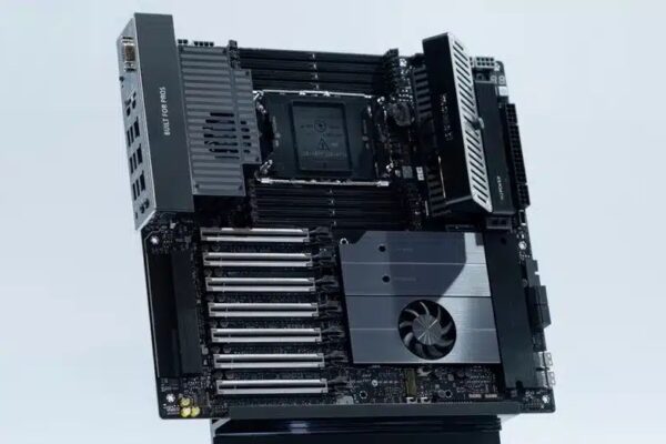 Asus продемонстрировала материнскую плату Pro WS W890-SAGE для будущих процессоров Intel Granite Rapids-WS