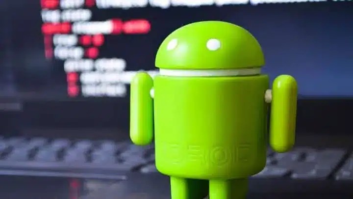 В Google решили, что двух раз в год достаточно для изменения исходного кода Android!
